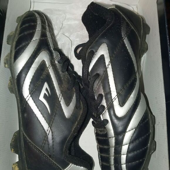 Cleats   - Picture 1 of 3